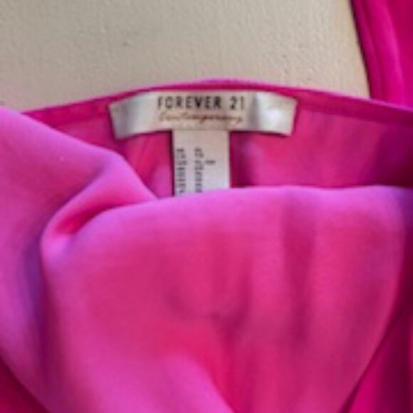 Hot Pink Tie Halter top (Backless) - Picture 3 of 3